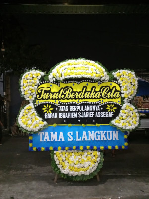 Papan Bunga Duka di Karangtempel