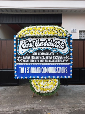 Papan Bunga Duka di Karangtempel